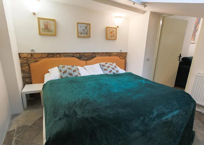 Luxury 1 Bedroom In Apartmán